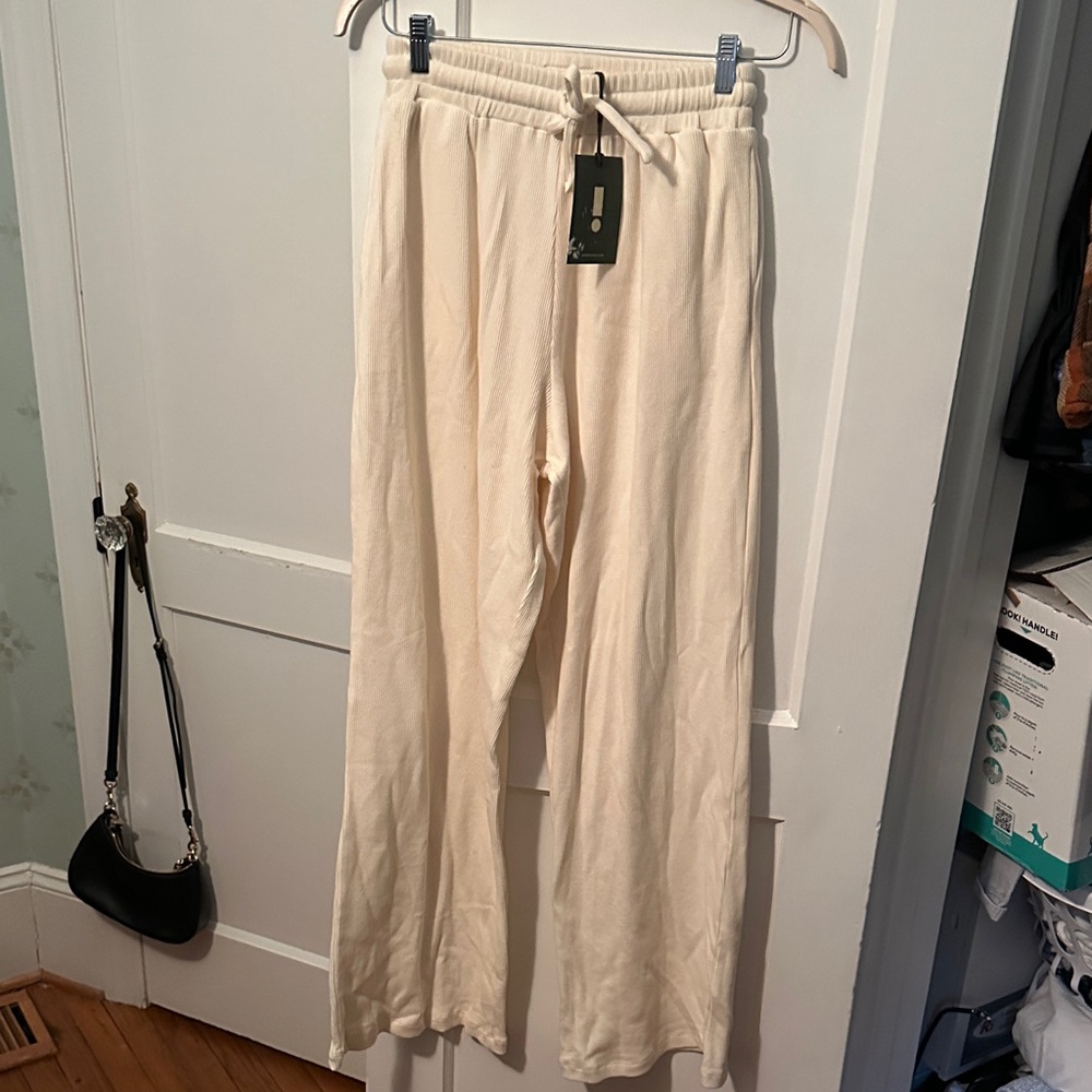Daily Drills Cream Ribbed Drawstring Pant - Bandana Collection